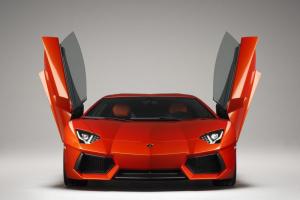 Lamborghini Aventador haqqında məlumatlar, Lamborghini Aventador texniki göstəriciləri